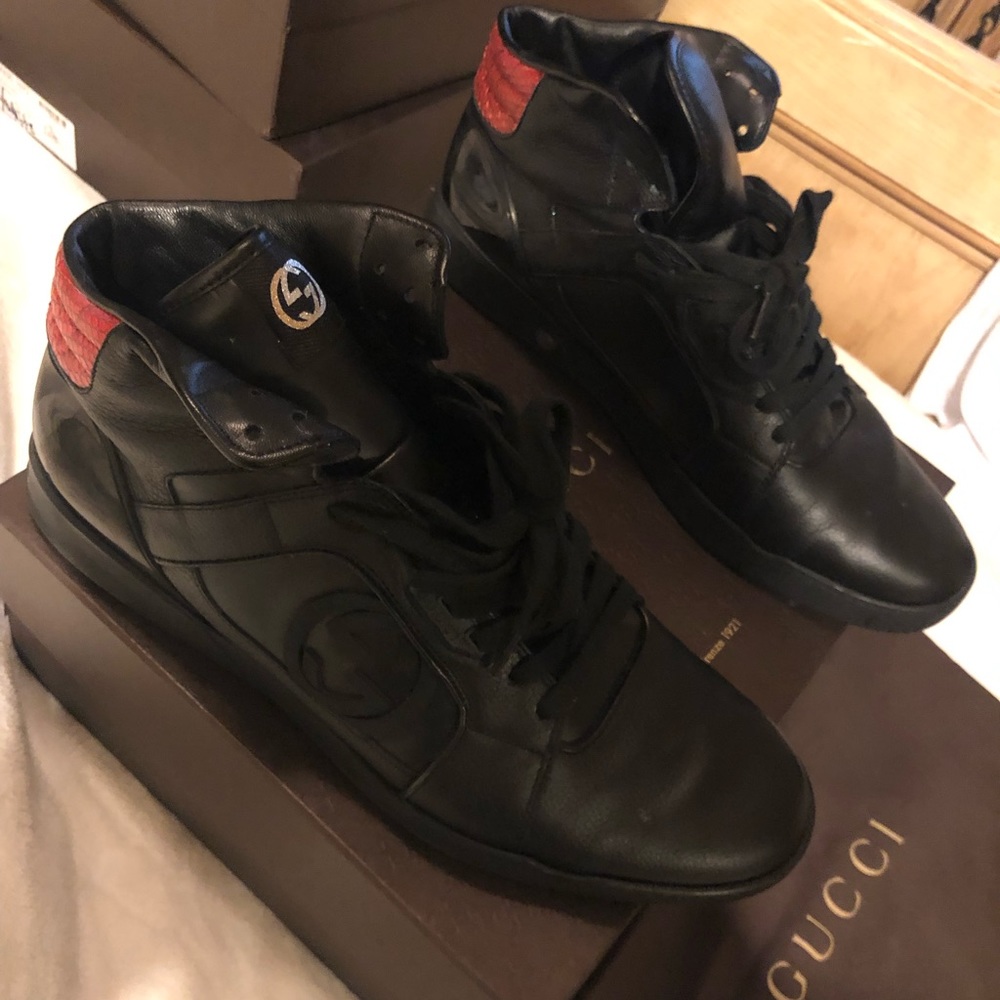 MEN GUCCI  SIZE 13 BOOTS